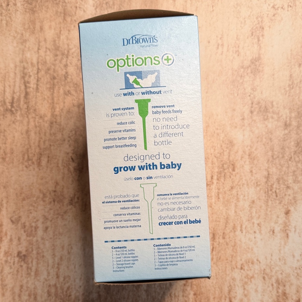 Dr. Brown's Anti-Colic Baby Bottle Gift Set - Blue and White - Picture 2 of 4